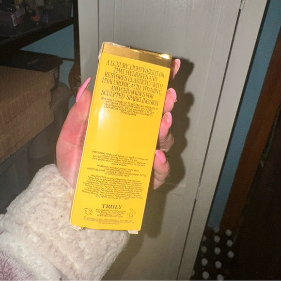 Golden glaze body oil - Picture 3 of 3